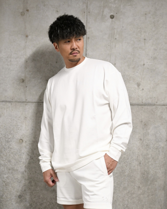 デイリースタイルロングTシャツ（肩ロゴ）