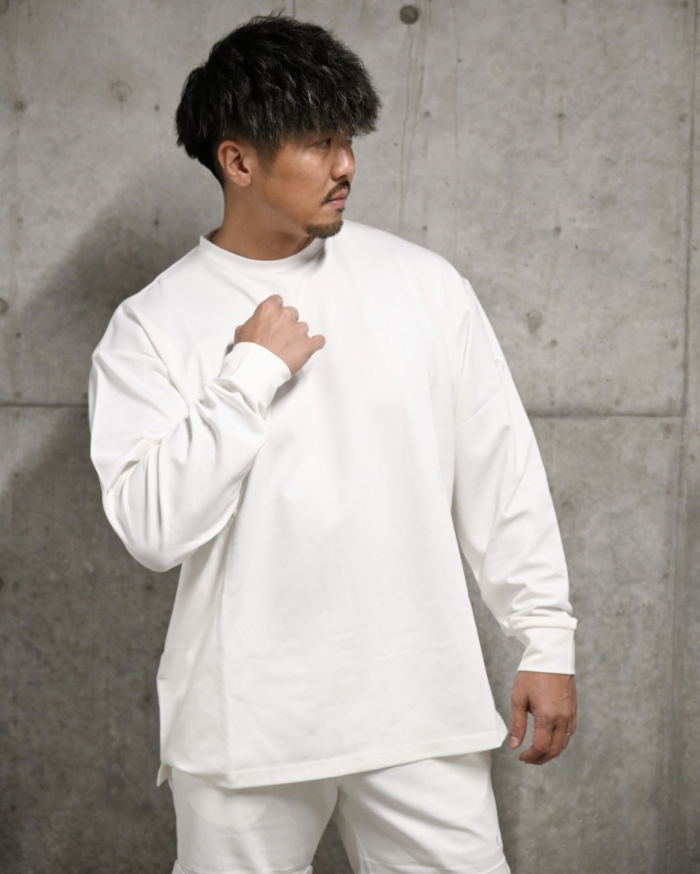 デイリースタイルロングTシャツ（肩ロゴ）