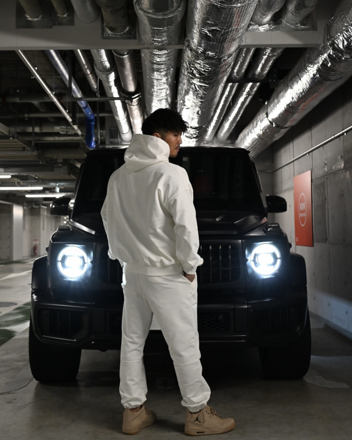 オーバースタイルパーカー