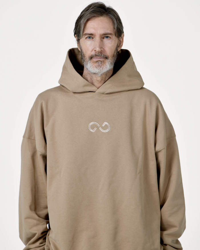 オーバースタイルパーカー