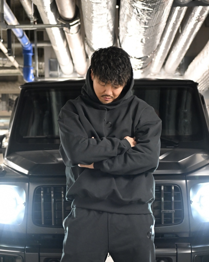 オーバースタイルパーカー