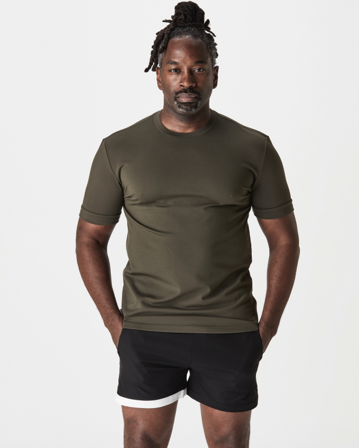 クラシックフィットTシャツ