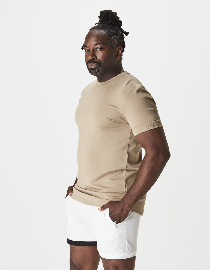 クラシックフィットTシャツ