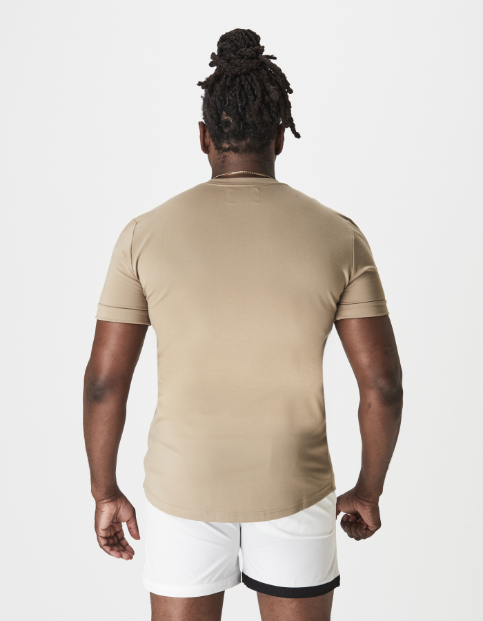 クラシックフィットTシャツ